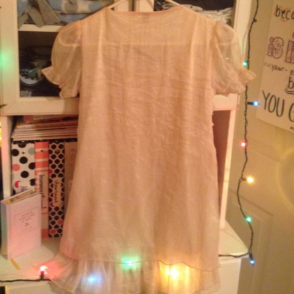 Sheer Lace Blouse - Picture 3 of 3