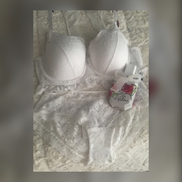 Lace panty and bra
