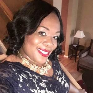 Meet your Posher, Pierrette