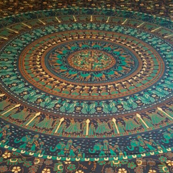 🌻Mandala Tapestry Wall Art/Covelet/Sarong etc... - Picture 3 of 3