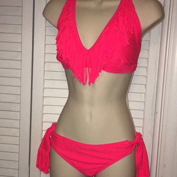 GORGEOUS Jessica Simpson Bikini