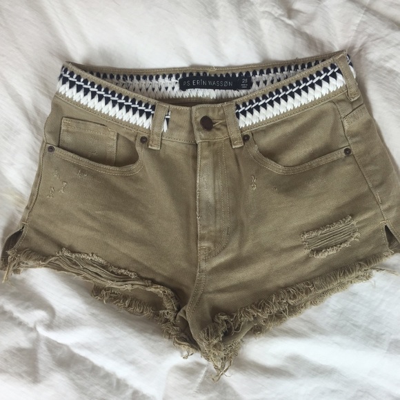 Bullhead denim khaki high waisted shorts