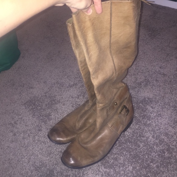 Enzo Angionlini Dress Boots size 11.