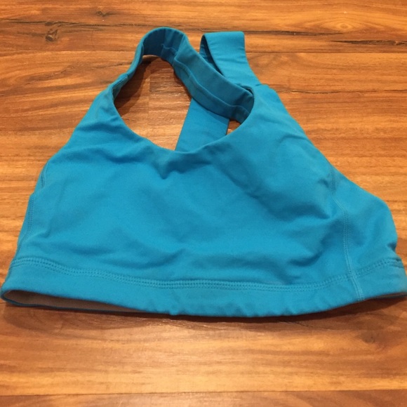 Turquoise Lululemon sports bra