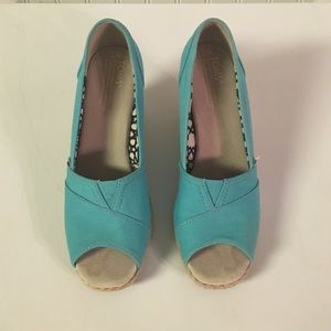 Toms wedges