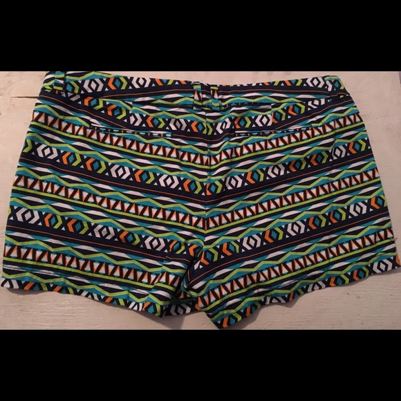 Patterned Jean Shorts - Picture 2 of 3