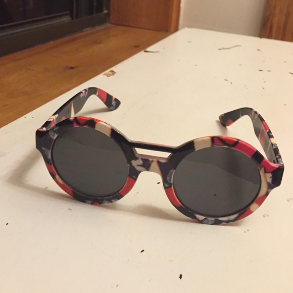 Printed sunnies
