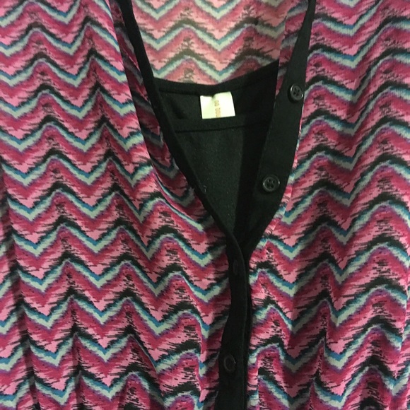 SOLD!!! Very Cute Hi Lo Dress - Picture 2 of 4