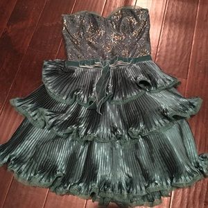 Betsey Johnson Emerald Green Evening Dress