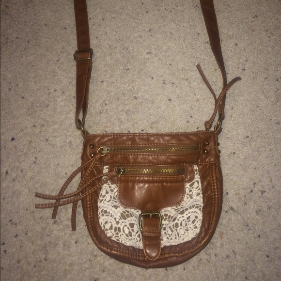 Small cross body purse.