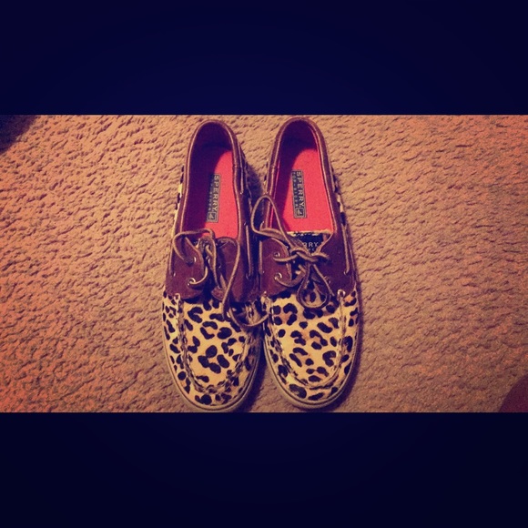 Cheetah Sperry Boat Shoes 💕