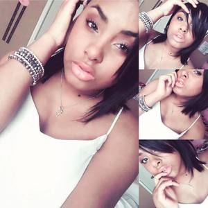 Meet your Posher, Vania