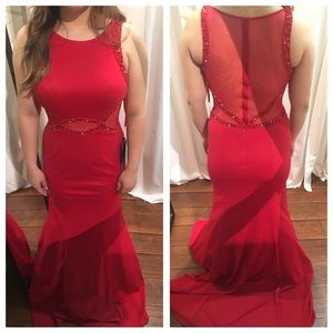 Beautiful candy apple red gown