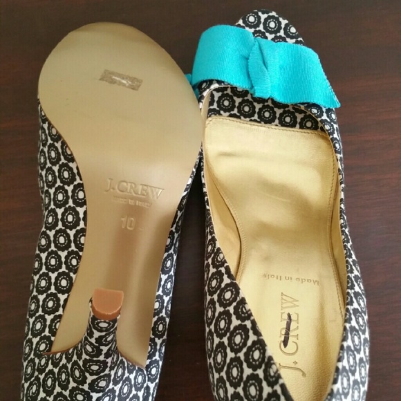 J.CREW bow front peep-toe flower print heels - Picture 3 of 4