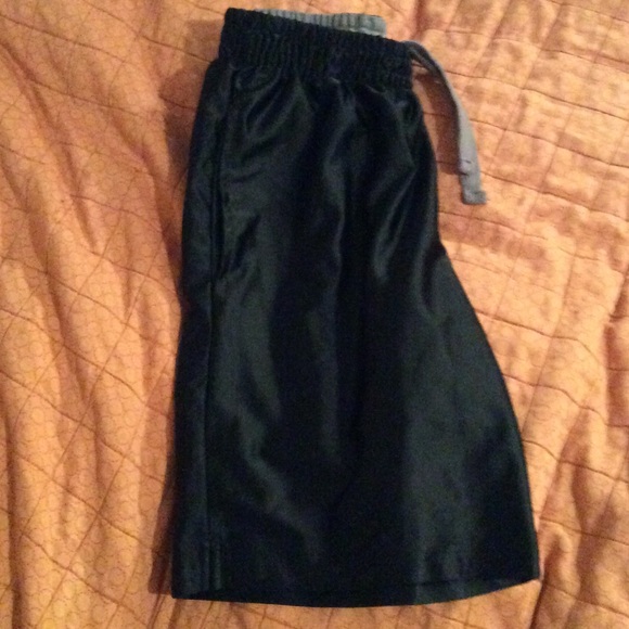 Men Basketball shorts