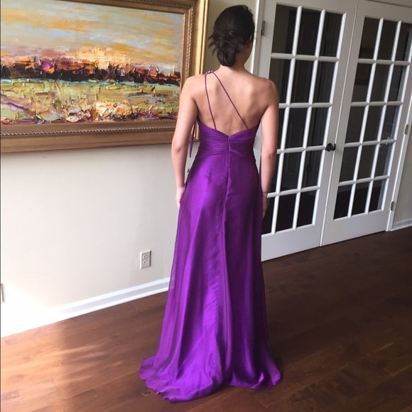 ANNY Purple One Shoulder Prom Dress. NEGOTIABLE🎉