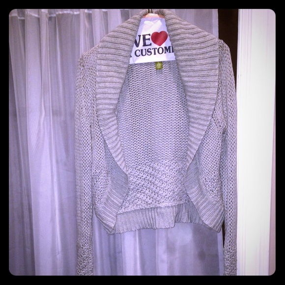 Women's sweater