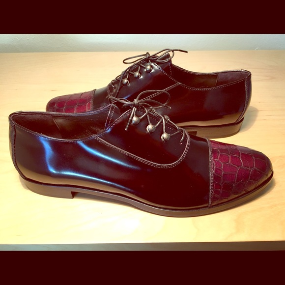 AGL Oxfords with Crocodile Toe Cap