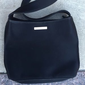 Kenneth Cole Reaction Shoulder bag