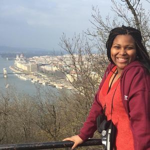 Meet your Posher, Sydney