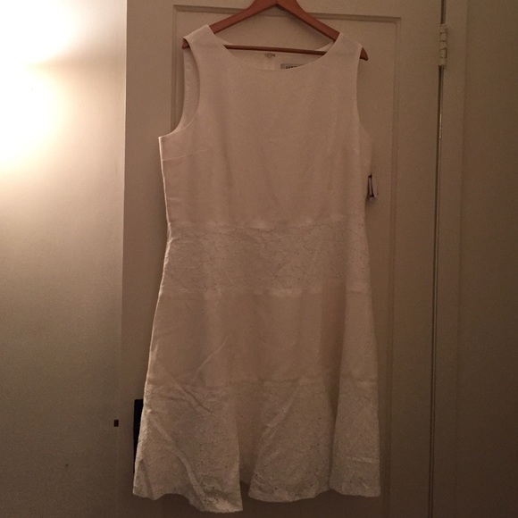 Bridal shower/ rehearsal dress! White, size 18!