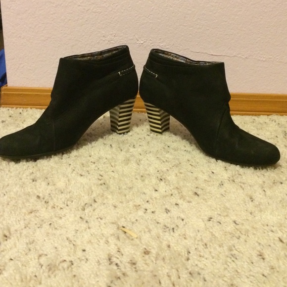 Camper ankle booties