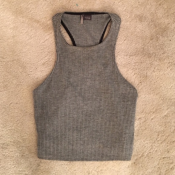 Urban outfitters crop top