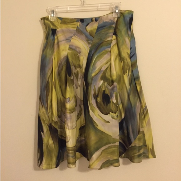 100% silk fluttered skirt