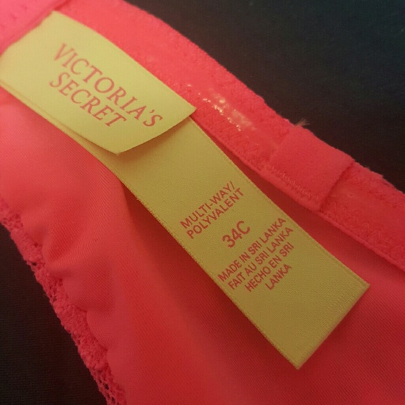 Hot pink Victoria secret bra and panty - Picture 4 of 4