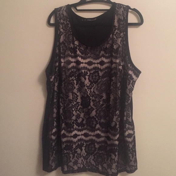 Black lace tank
