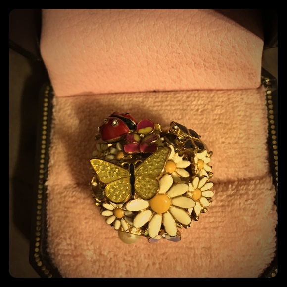 Juicy couture ring size 6
