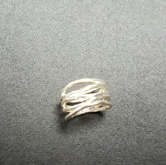 Premier Designs Down To The Wire Ring Premier Designs Down To The Wire Ring