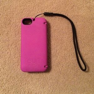 iPhone 5/5s storage case