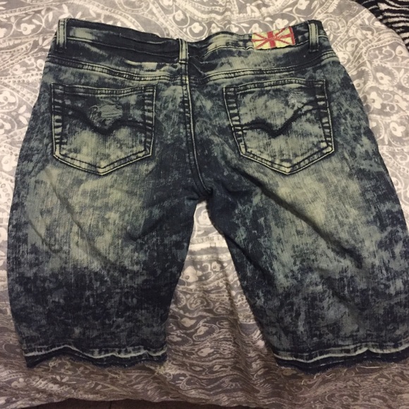 Jean capris - Picture 2 of 4