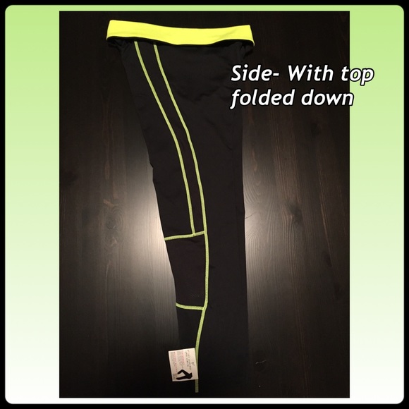Mix No. 6 workout Capri pants - Picture 4 of 4