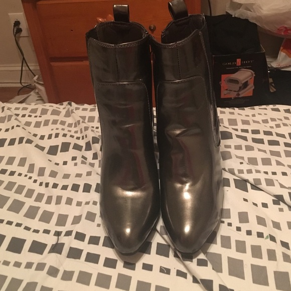 Metallic ankle boots