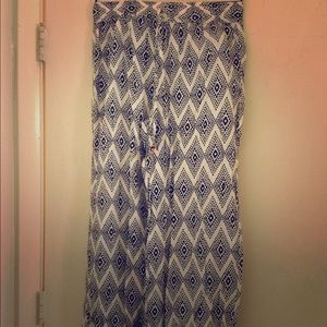 Light weight flare pants