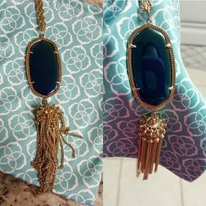 Iridescent black rayne