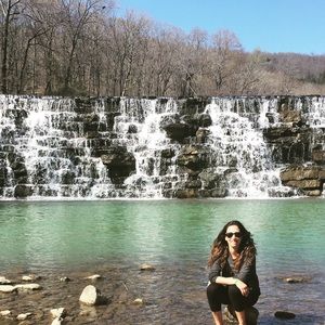 Meet your Posher, Ana