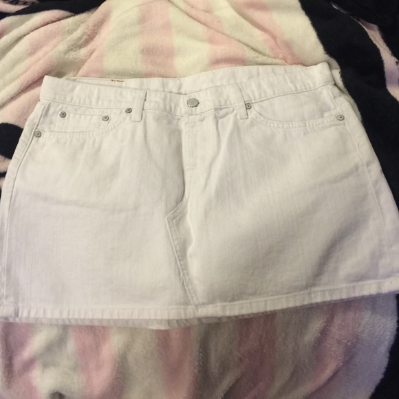 LUCKY Brand white denim mini