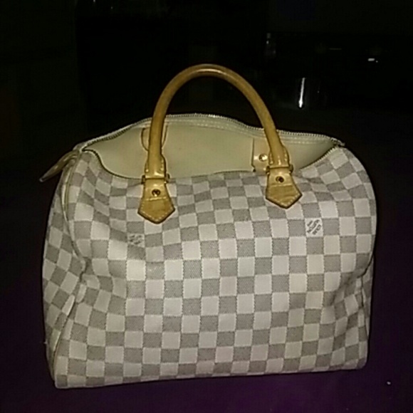 Broken louis vuittons speedy damier azur 30