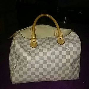 Broken louis vuittons speedy damier azur 30