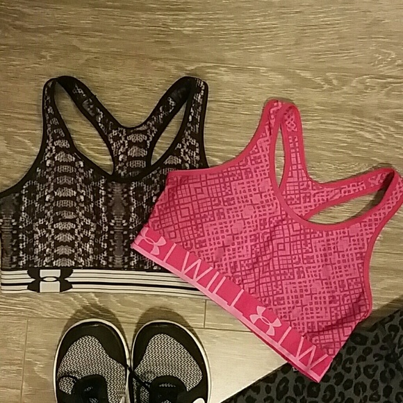 SOLD | Under Armour Sports Bras [Pink&Black] - Picture 2 of 3