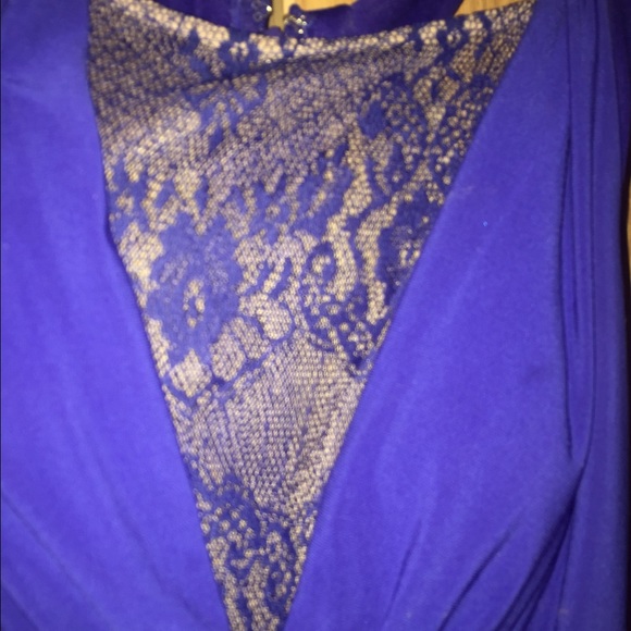 Dress - Picture 2 of 4