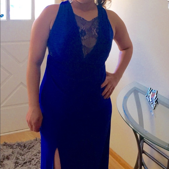 Dress - Picture 4 of 4