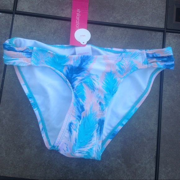 Xhilaration Other - Xhilaration Swim Bottoms