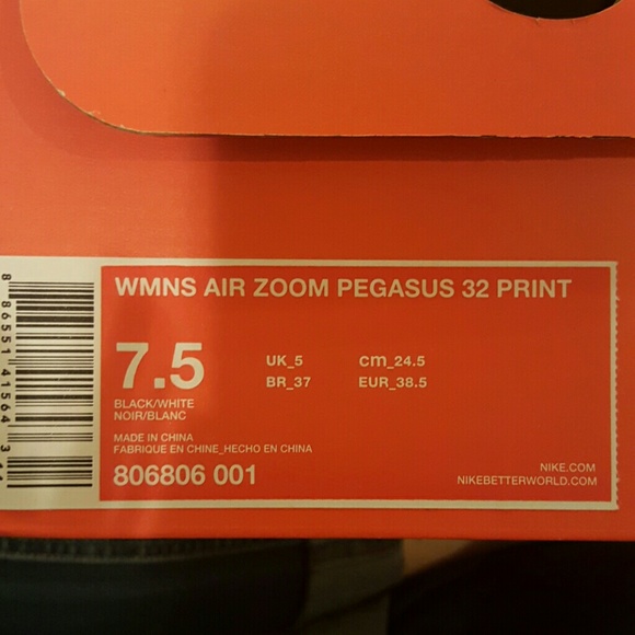 Nike Air Zoom Pegasus 32 - Picture 4 of 4