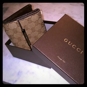 Authentic Gucci monogram wallet