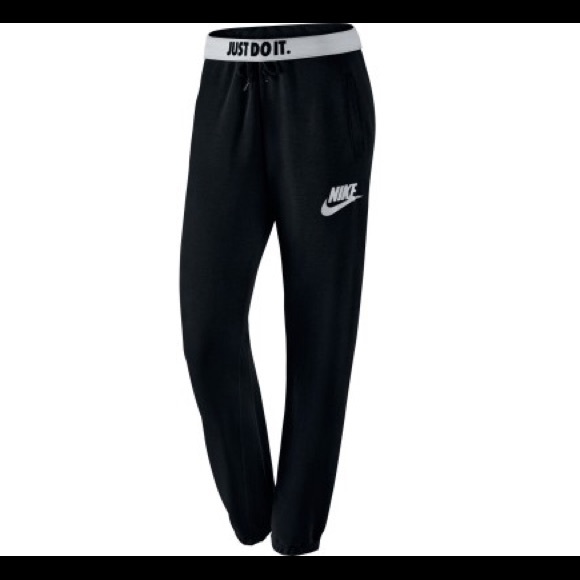 Nike Pants - NIKE sweatpants