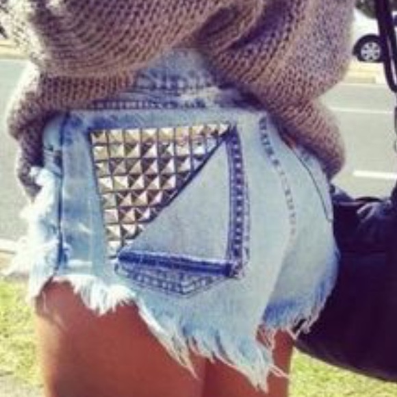 SOLD High waist studded shorts